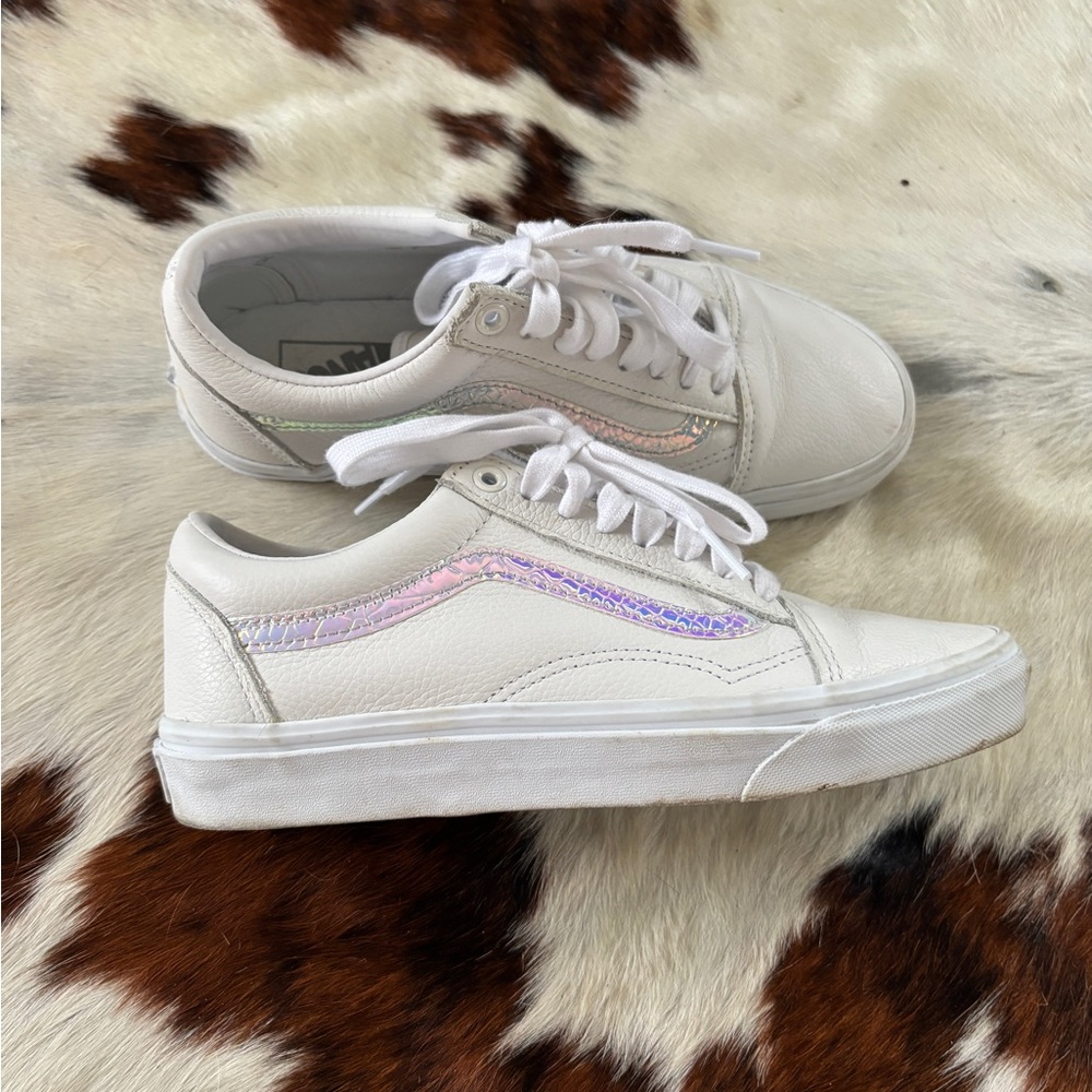 Vans White Low-Top Sneakers with Iridescent Side Stripe - Women